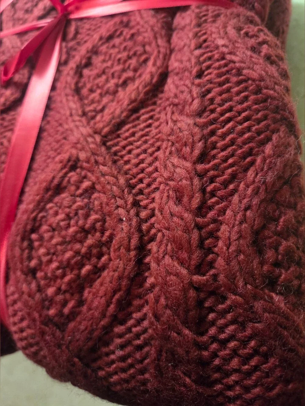 Hiend Accenta Red Cable Knit Throw Blanket 50x60